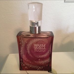 Warm Vanilla Sugar Perfume from Bath and Body