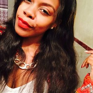 Meet your Posher, Janine