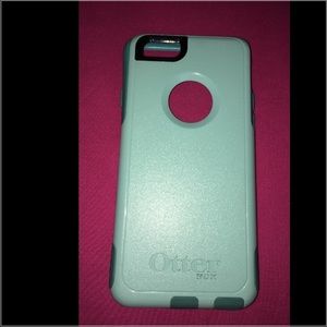 iPhone 6/6s otter box, good condition.