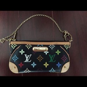 Louis Vuitton Milla Clutch MM