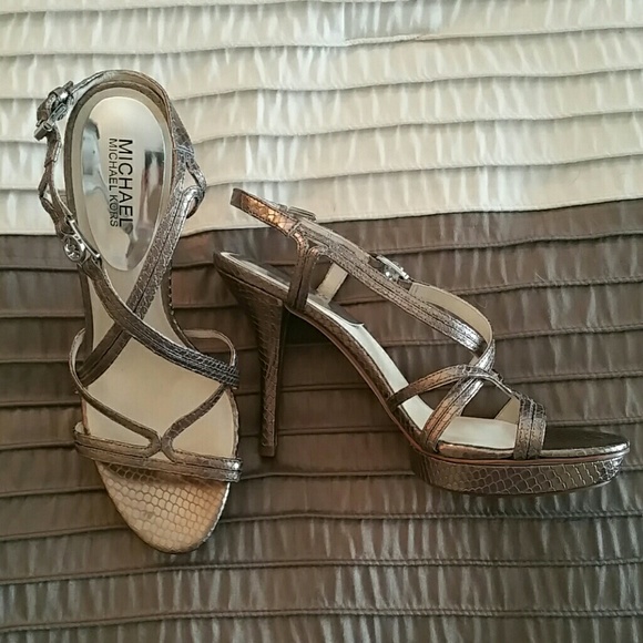 Michael Kors High Heeled Sandals (metallic) - Picture 3 of 4