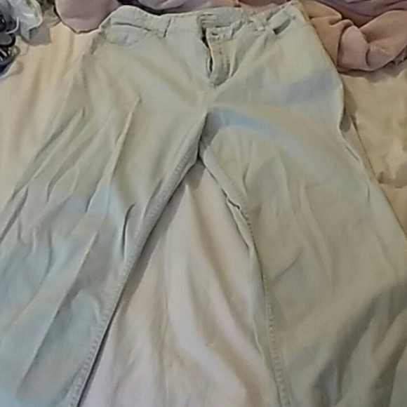 Kakki pants