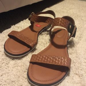 Nwt White Mountain Sandal