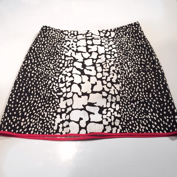 J. Crew Dresses & Skirts - JCREW black white pattern mini a line skirt