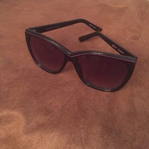 Betsy Johnson sunglasses