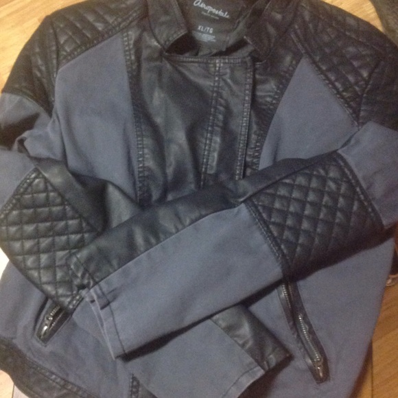 Cute motorcycle jacket!