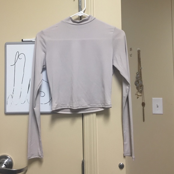 Mock neck crop top