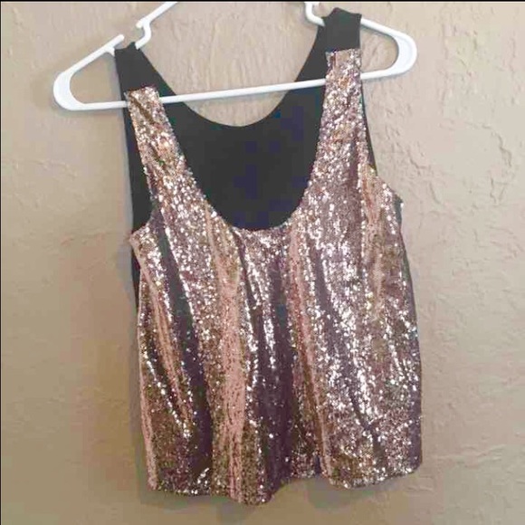 Medium shimmering gold tank top