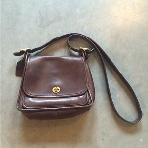Vintage brown Coach cross body purse