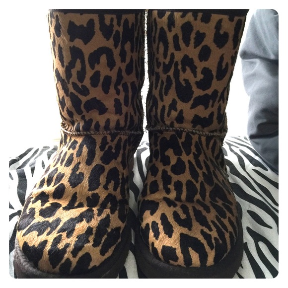 Cheetah print uggs