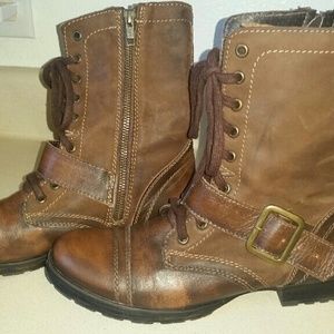 Steve Madden combat boots