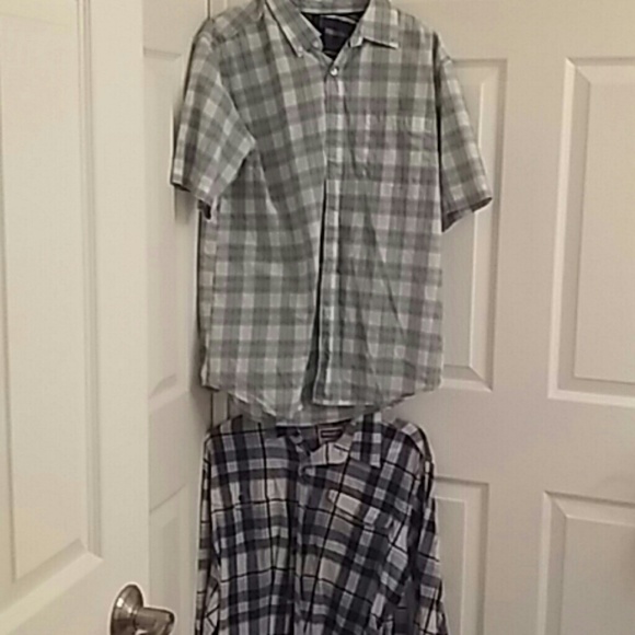 2 MENs Button down shirts