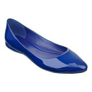 Cobalt blue patent leather flats