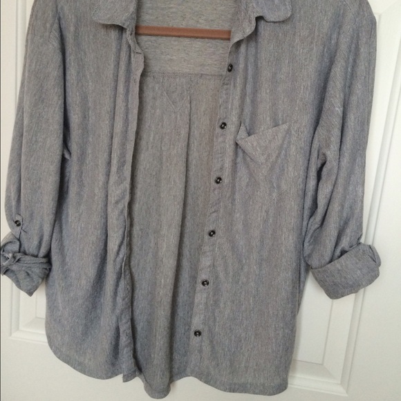 Urban Outfitters button up shirt - Picture 3 of 4