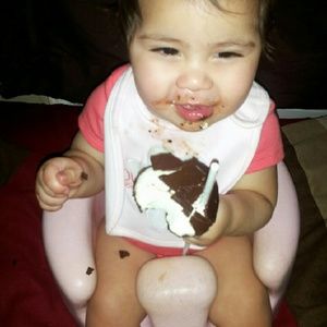 Meet your Posher, Cesar