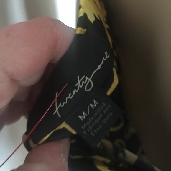 Gorgeous strapless dress very Versace look - Picture 4 of 4