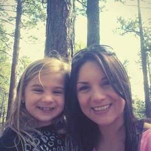 Meet your Posher, Pamela