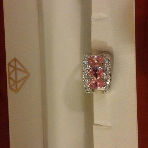 Pink sapphire and crystals. 3 carats of sapphite