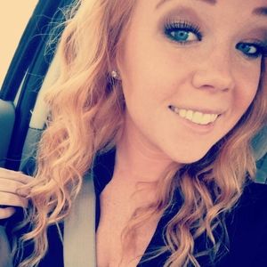 Meet your Posher, Carley