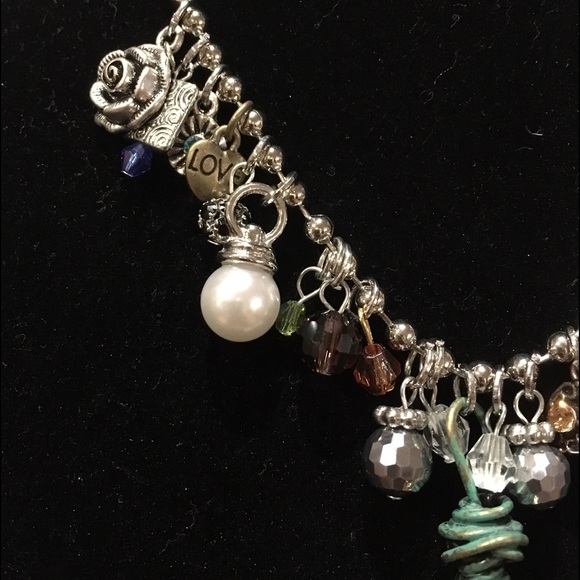 Charmed heart necklace - Picture 3 of 4