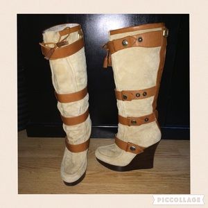 💋L.A.M.B. by Gwen Stefani Wedge Boots💋