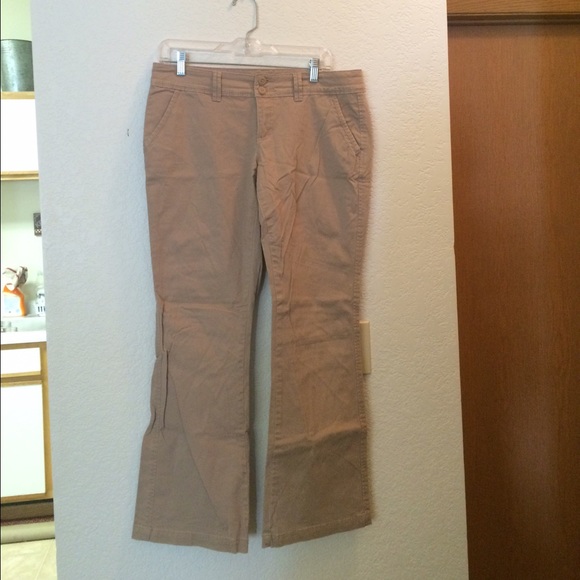 Maurice's Kaki Pants