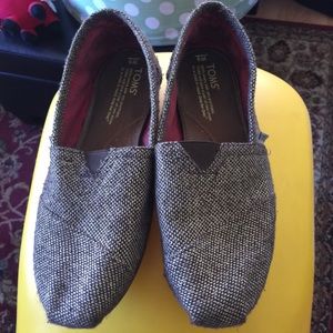 **sold**Brown and gold tweed toms