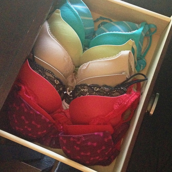 34B bra bundle