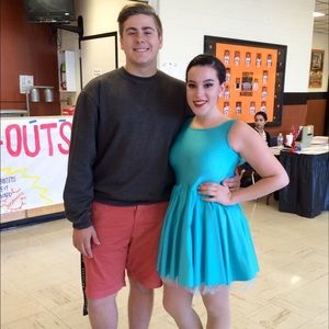 Meet your Posher, Brooke