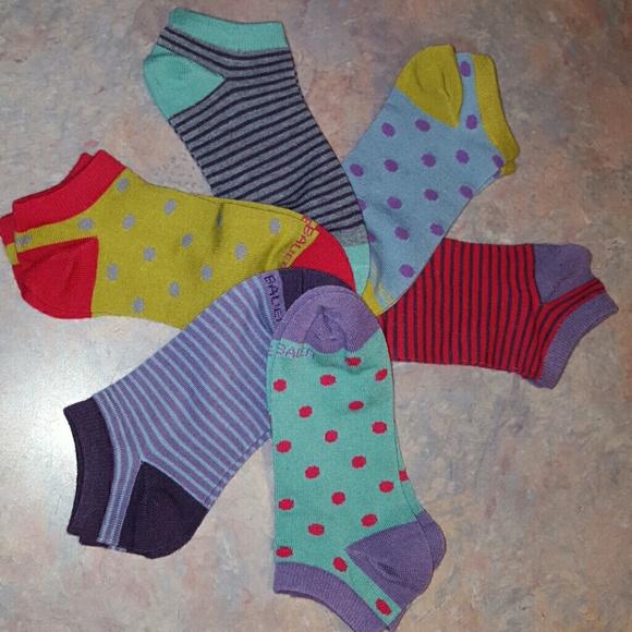 6 pair Eddie Bauet Socks