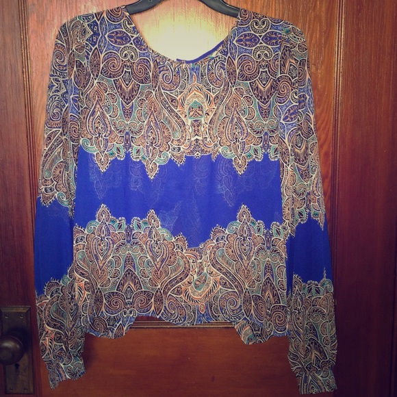 Detailed blouse