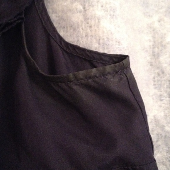 LAST CHANCE J.CREW Silk Ruffle Neck Button Blouse - Picture 3 of 4