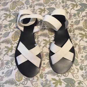 Silence and noise ankle strap sandals