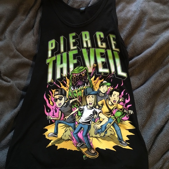 BRAND NEW without tags Pierce The Veil band tee