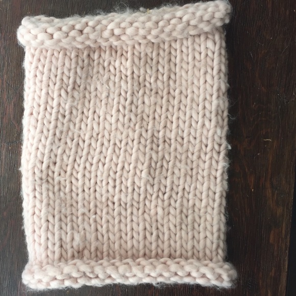 Chunky knit infinity scarf