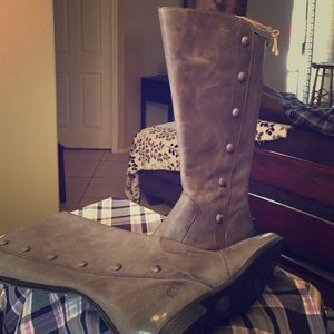 Born Handcrafted Footwear
