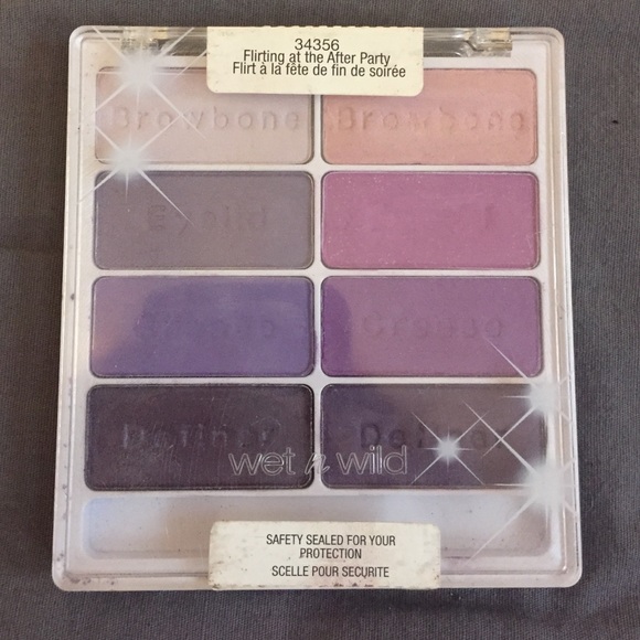LE Wet n Wild Eyeshadow Palette