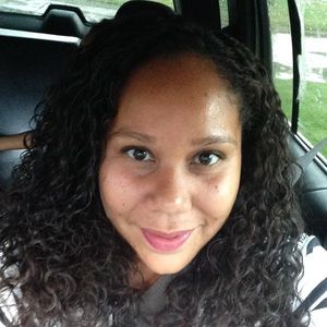 Meet your Posher, Priscilla