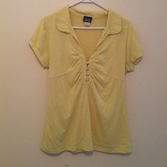 Dots large yellow shirt. Great for going out.
