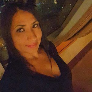 Meet your Posher, Violet