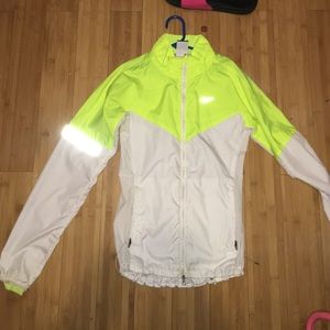 Nike wind breaker