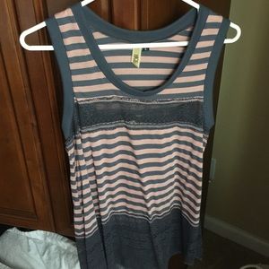 Striped Tank - BKE