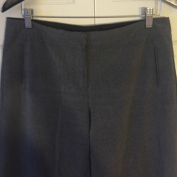 Express Stretch 11/12 Wideleg Pants - Picture 3 of 4