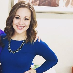 Meet your Posher, Christine