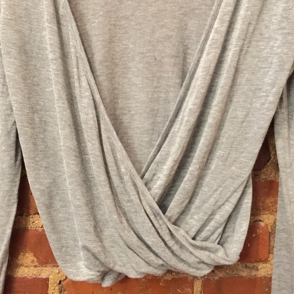 Solemio Open Back Blouse - Picture 3 of 4