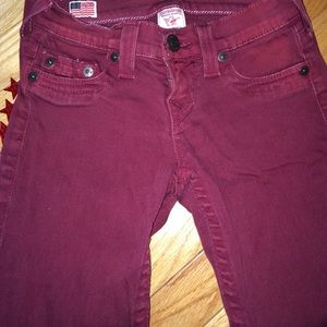 Red true religion jeans👖🍷