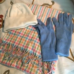 Scarf and hat combo- gloves for free!
