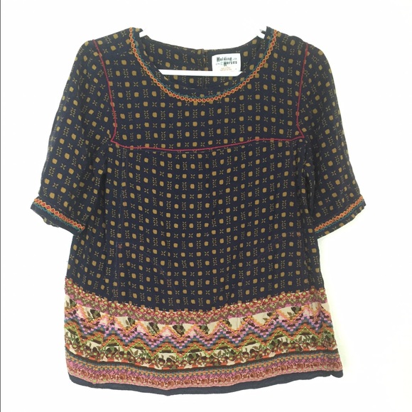 AHHHHMAZING Holding Horses blouse!