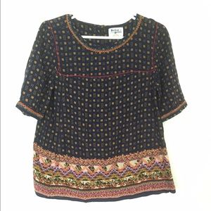 AHHHHMAZING Holding Horses blouse!