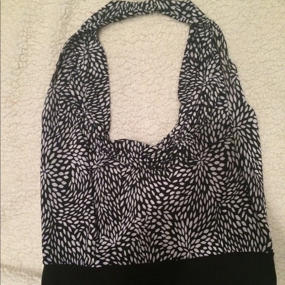 Cowl neck polyester/spandex top.